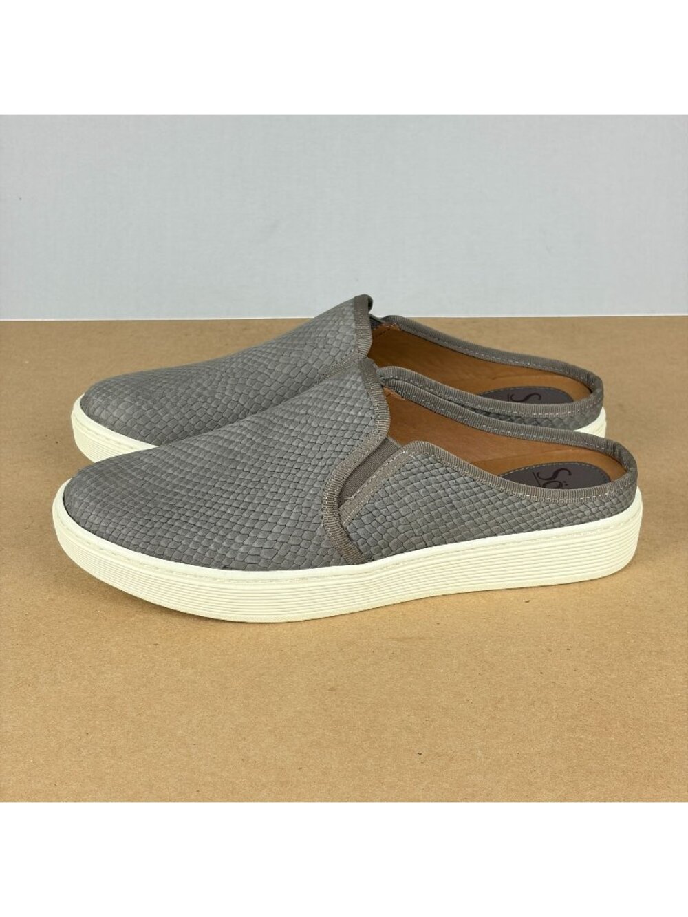 Sofft Somers Leather Mule Sneakers Womens 8.5 Gray Tan Textured Slip On